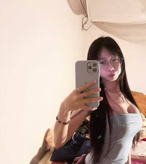 Ảnh 1 của Tiktoker Chu Giang mình dây vú to bị nyc tung clip sex (Full Clip + Pic)